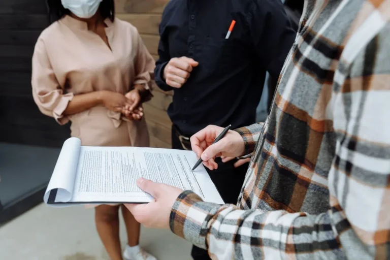 Seguro fiança ou caução: qual a imobiliária costuma aceitar?