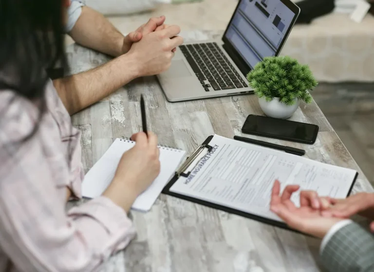 Seguro saúde internacional para quem viaja a trabalho: como funciona?