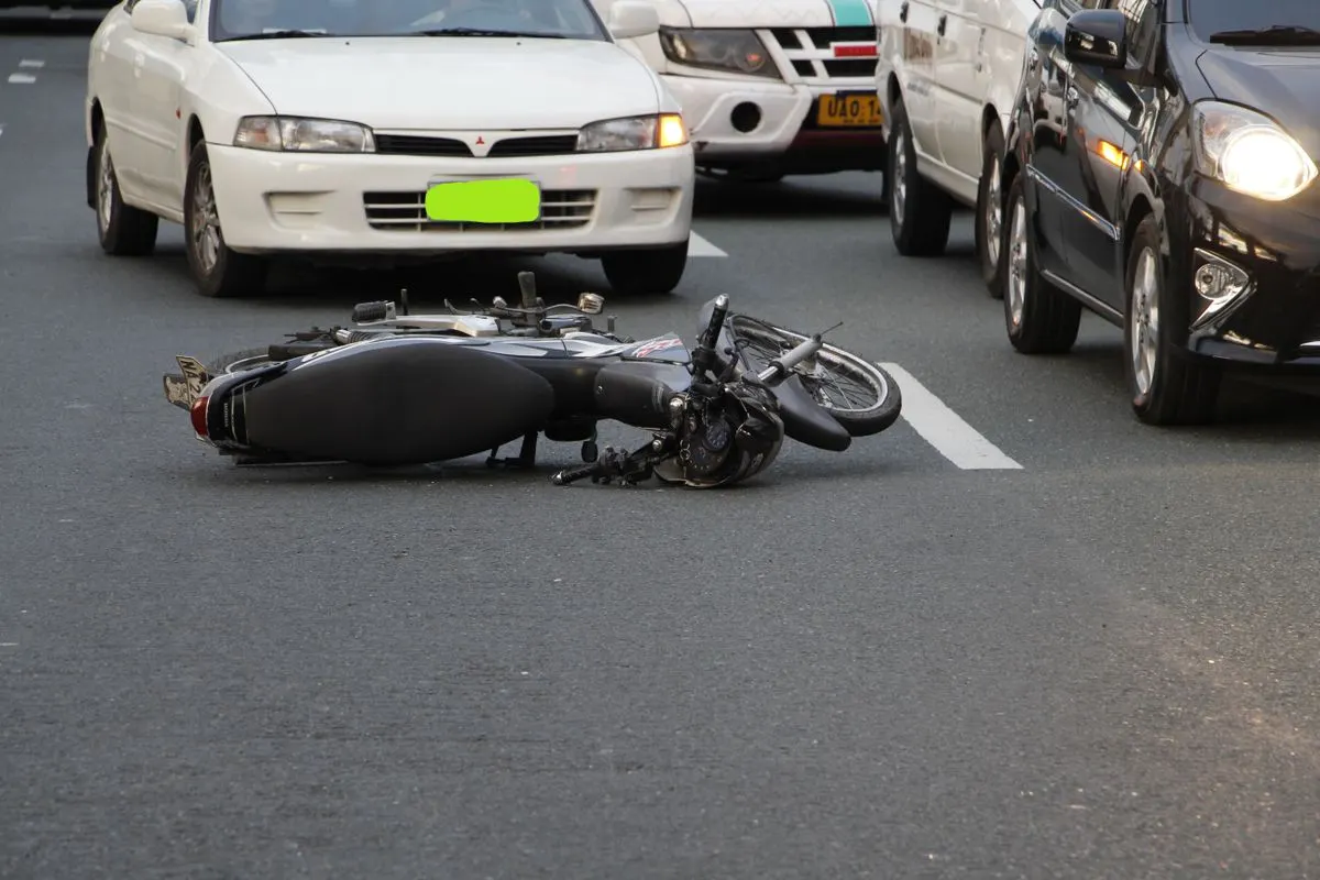 Seguro auto cobre colisão com moto? Entenda quando o seguro paga