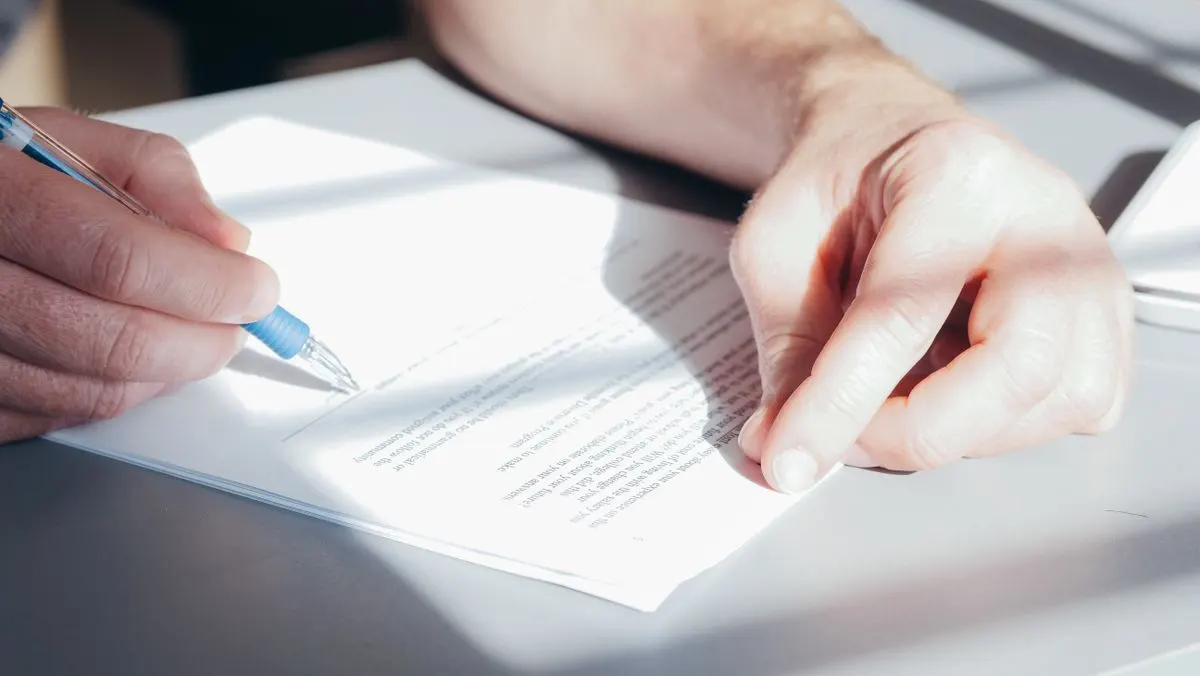 Seguro auto cobre licenciamento? Entenda o que está incluso