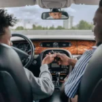 Seguro auto para filho jovem motorista: o que muda?