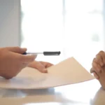 Seguro de vida para advogados: quais coberturas são essenciais?
