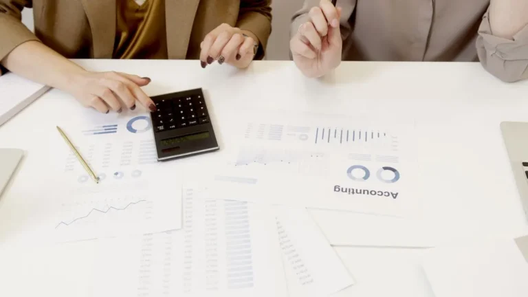 Seguro empresarial para escritório de contabilidade: o que considerar?